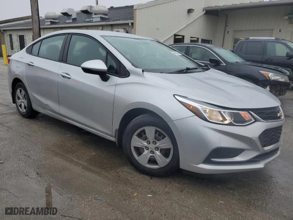 2017 Chevrolet Cruze LS with VIN 1G1BC5SM8H7201802, listed as a Copart auction lot 84843384 with 48,778 mi miles and Salvage Title. Bid and sale history available at carsss.com. Image 4.