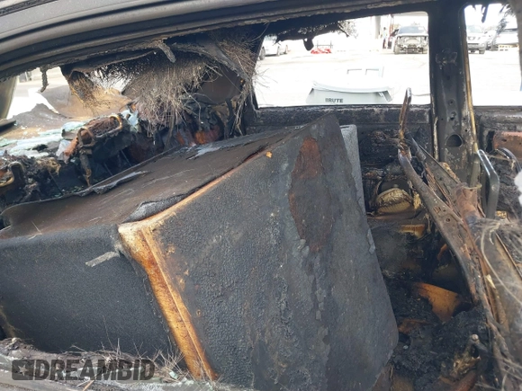 2000 Toyota Avalon XL z VIN 4T1BF28B1YU010240, wystawiony jako IAAI lot #40956040 z przebiegiem Nie podano mil oraz . Historia ofert i sprzedaży dostępna na DreamBid. Obrazek 8.