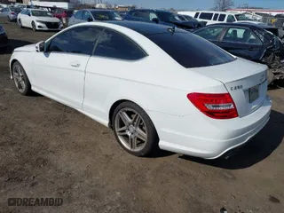 2014 Mercedes-Benz C-Class C 250 with VIN WDDGJ4HB6EG286448, listed as a IAAI auction lot 41668638 with 93,204 mi miles. Bid and sale history available at carsss.com. Image 3.