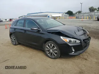 2018 Hyundai Elantra GT with VIN KMHH35LE3JU067826, listed as a Copart auction lot 62573084 with 93,364 mi miles and Salvage Title. Bid and sale history available at carsss.com. Image 4.