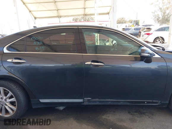 2011 Lexus ES 330 with VIN JTHBK1EG9B2459550, listed as a IAAI auction lot 42244227 with 151,120 mi miles and . Bid and sale history available at DreamBid. Image 14.