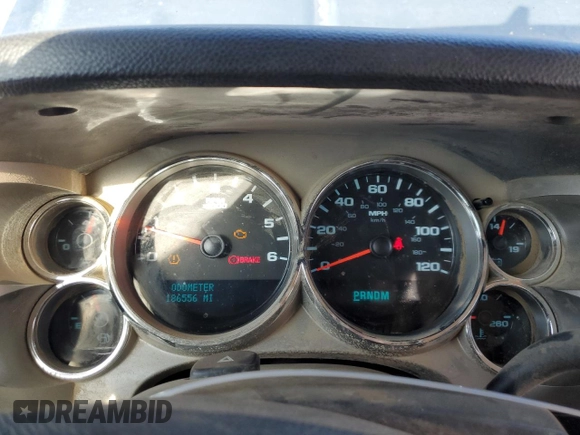 2009 Chevrolet Silverado 1500 LT with VIN 3GCEK23399G115576, listed as a Copart auction lot 48783915 with 186,556 mi miles and Clean Title. Bid and sale history available at DreamBid. Image 9.