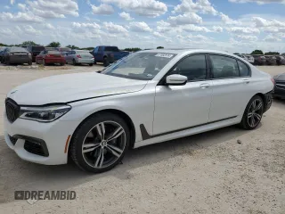 2019 BMW 7 Series 750i xDrive с VIN WBA7F2C59KB239521, выставлен на аукционе Copart как лот 67462574 с пробегом 44 447 миль миль и Списание • Salvage title. История ставок и продаж доступна на DreamBid. Изображение 1.