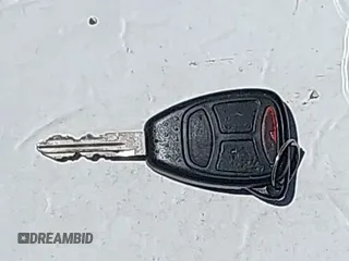 2006 Jeep Commander с VIN 1J8HG48NX6C124394, выставлен на аукционе IAAI как лот 42489821 с пробегом 199 759 миль миль и . История ставок и продаж доступна на DreamBid. Изображение 11.