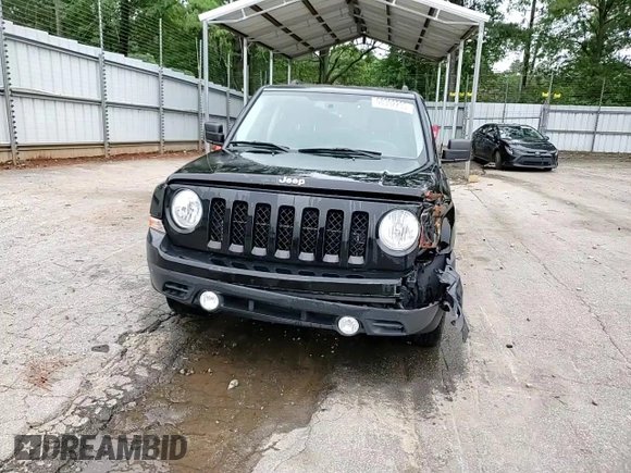 2017 Jeep Patriot Sport with VIN 1C4NJRBB1HD143808, listed as a Copart auction lot 58302235 with 136,123 mi miles and Salvage title. Bid and sale history available at DreamBid. Image 14.