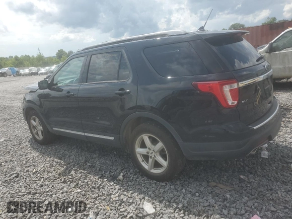 2018 Ford Explorer XLT z VIN 1FM5K7D85JGC32493, wystawiony jako Copart lot #61495965 z przebiegiem 100 830 mil mil oraz Szkoda całkowita • Salvage title. Historia ofert i sprzedaży dostępna na DreamBid. Obrazek 2.