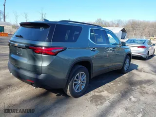 2022 Chevrolet Traverse LT Cloth with VIN 1GNEVGKW3NJ150288, listed as a IAAI auction lot 41880159 with 23,044 mi miles. Bid and sale history available at carsss.com. Image 4.