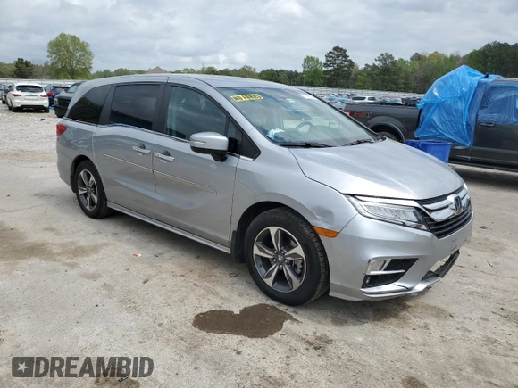 2018 Honda Odyssey Touring with VIN 5FNRL6H81JB078091, listed as a Copart auction lot 51372075 with 104,144 mi miles and Salvage Title. Bid and sale history available at carsss.com. Image 4.