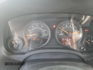 2014 Jeep Patriot Latitude с VIN 1C4NJRFB6ED792039, выставлен на аукционе Copart как лот 63076565 с пробегом 215 522 миль миль и Списание • Salvage title. История ставок и продаж доступна на DreamBid. Изображение 9.