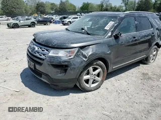 2018 Ford Explorer XLT с VIN 1FM5K7D86JGC44989, выставлен на аукционе Copart как лот 53576035 с пробегом 133 719 миль миль и Списание • Salvage title. История ставок и продаж доступна на DreamBid. Изображение 14.