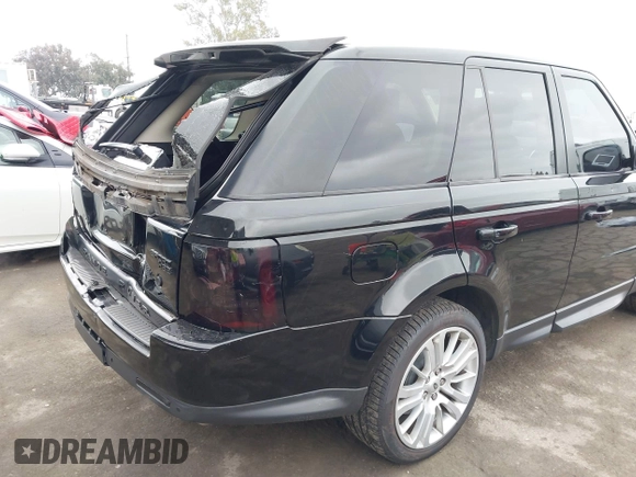 2011 Land Rover Range Rover Sport HSE Lux z VIN SALSK2D48BA260468, wystawiony jako IAAI lot #42203613 z przebiegiem 112 040 mil mil oraz . Historia ofert i sprzedaży dostępna na DreamBid. Obrazek 17.