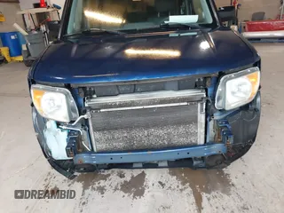 2003 Honda Element EX z VIN 5J6YH175X3L001995, wystawiony jako IAAI lot #42419760 z przebiegiem 172 175 mil mil oraz . Historia ofert i sprzedaży dostępna na DreamBid. Obrazek 6.