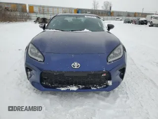 2023 Toyota GR86 Premium with VIN JF1ZNBE14P9758554, listed as a Copart auction lot 46245675 with 21,976 mi miles and Salvage Title. Bid and sale history available at carsss.com. Image 5.