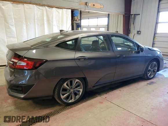 2018 Honda Clarity Plug-In Hybrid with VIN JHMZC5F11JC002088, listed as a Copart auction lot 48706444 with 138,277 mi miles. Bid and sale history available at carsss.com. Image 3.