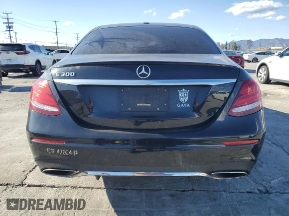 2019 Mercedes-Benz E 300 z VIN WDDZF4JB9KA630275, wystawiony jako Copart lot #44413125 z przebiegiem 95 896 mil mil oraz Szkoda całkowita • Salvage title. Historia ofert i sprzedaży dostępna na DreamBid. Obrazek 6.