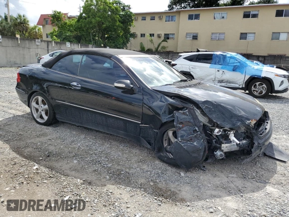 2005 Mercedes-Benz CLK 320 with VIN WDBTK65G45T047939, listed as a Copart auction lot 78995274 with 196,491 mi miles and Non Repairable. Bid and sale history available at DreamBid. Image 4.