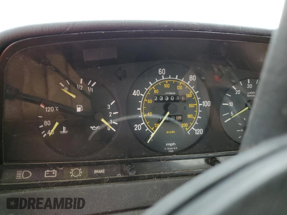 1983 Mercedes-Benz 300 with VIN WDBAB33A2DB030078, listed as a Copart auction lot 54630525 with 233,016 mi miles and Clean Title. Bid and sale history available at carsss.com. Image 9.