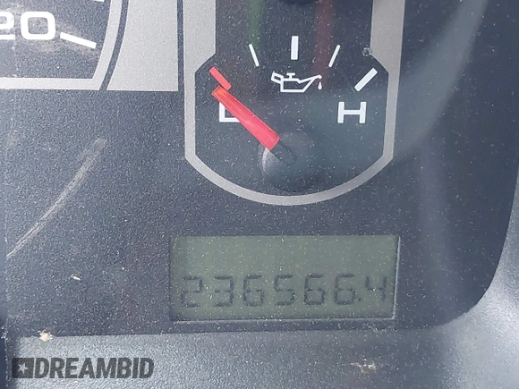 2008 Ford F-150 XL with VIN 1FTPX12568FB77895, listed as a IAAI auction lot 41820034 with 236,566 mi miles and . Bid and sale history available at DreamBid. Image 15.
