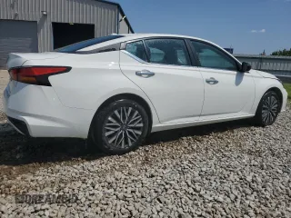 2025 Nissan Altima SV z VIN 1N4BL4DV5SN393597, wystawiony jako Copart lot #59698375 z przebiegiem 1 490 mil mil oraz Czysty tytuł • Clean title. Historia ofert i sprzedaży dostępna na DreamBid. Obrazek 3.