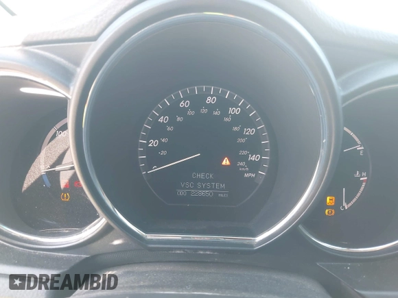 2007 Lexus RX 400h z VIN JTJGW31U472002782, wystawiony jako IAAI lot #41763035 z przebiegiem 228 650 mil mil oraz . Historia ofert i sprzedaży dostępna na DreamBid. Obrazek 7.