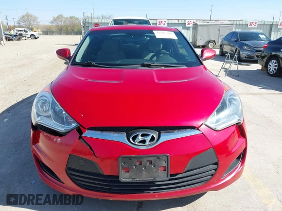 2013 Hyundai Veloster w/Gray Int z VIN KMHTC6AD0DU118150, wystawiony jako IAAI lot #41796309 z przebiegiem 249 384 mil mil oraz . Historia ofert i sprzedaży dostępna na DreamBid. Obrazek 12.