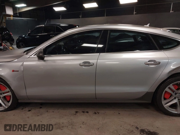 2018 Audi A7 Prestige with VIN WAU23AFC4JN034435, listed as a IAAI auction lot 41193774 with 61,833 mi miles. Bid and sale history available at carsss.com. Image 14.