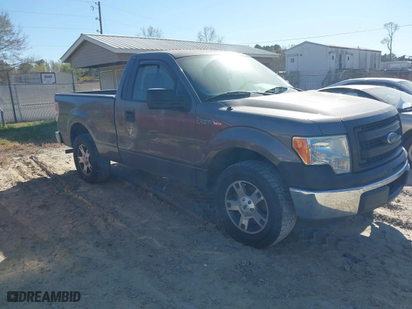 2014 Ford F-150 XL with VIN 1FTMF1CM3EFC57890, listed as a IAAI auction lot 41908369 with 228,743 mi miles. Bid and sale history available at carsss.com. Image 1.