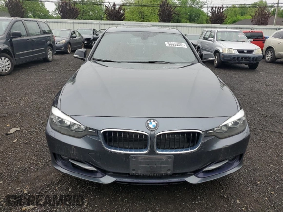 2015 BMW 3 Series 328i xDrive с VIN WBA3B5C50FP654117, выставлен на аукционе Copart как лот 56635355 с пробегом 91 669 миль миль и Списание • Salvage title. История ставок и продаж доступна на DreamBid. Изображение 5.