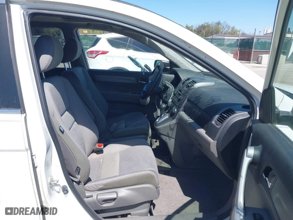 2007 Honda CR-V EX with VIN JHLRE48567C121157, listed as a IAAI auction lot 42057014 with 109,687 mi miles. Bid and sale history available at carsss.com. Image 5.