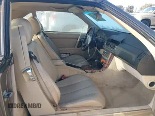 1992 Mercedes-Benz 500 с VIN WDBFA66EXNF055989, выставлен на аукционе IAAI как лот 41949478 с пробегом 123 283 миль миль и . История ставок и продаж доступна на DreamBid. Изображение 5.