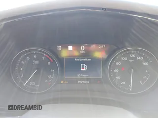 2021 Cadillac XT6 Premium Luxury z VIN 1GYKPDRS8MZ175544, wystawiony jako IAAI lot #41591775 z przebiegiem 39 290 mil mil oraz . Historia ofert i sprzedaży dostępna na DreamBid. Obrazek 7.