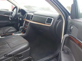 2012 Lincoln MKZ Hybrid with VIN 3LNDL2L30CR802154, listed as a IAAI auction lot 41956384 with 187,119 mi miles and . Bid and sale history available at DreamBid. Image 5.
