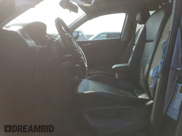 2019 Volkswagen Tiguan SE with VIN 3VV3B7AX4KM066161, listed as a Copart auction lot 59897705 with 86,556 mi miles and Salvage title. Bid and sale history available at DreamBid. Image 7.