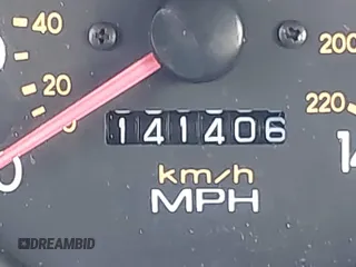 1999 Hyundai Elantra с VIN KMHJF25F1XU885528, выставлен на аукционе IAAI как лот 41403706 с пробегом 141 406 миль миль и . История ставок и продаж доступна на DreamBid. Изображение 14.