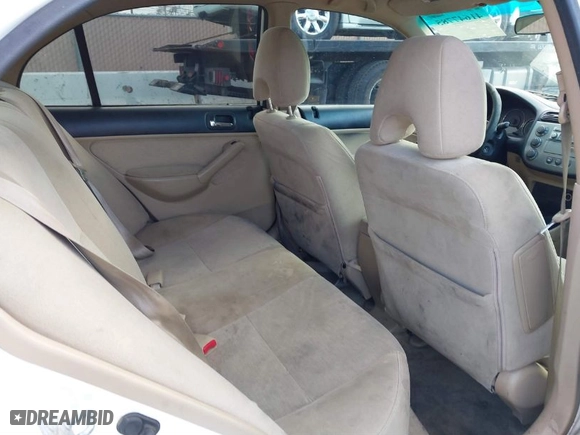 2005 Honda Civic Hybrid with VIN JHMES95635S007830, listed as a IAAI auction lot 41647785 with 384,129 mi miles. Bid and sale history available at carsss.com. Image 8.