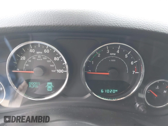2016 Jeep Wrangler Unlimited Sahara с VIN 1C4HJWEG8GL345391, выставлен на аукционе IAAI как лот 42158328 с пробегом 61 020 миль миль и . История ставок и продаж доступна на DreamBid. Изображение 7.