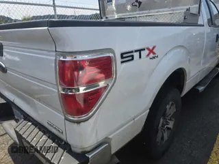 2013 Ford F-150 XL z VIN 1FTFX1EF5DFB22784, wystawiony jako IAAI lot #42651808 z przebiegiem 204 172 mil mil oraz . Historia ofert i sprzedaży dostępna na DreamBid. Obrazek 42.
