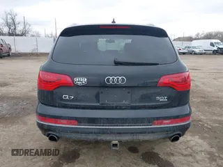 2015 Audi Q7 3.0T Premium Plus with VIN WA1LGBFE2FD006160, listed as a IAAI auction lot 41702382 with 85,706 mi miles. Bid and sale history available at carsss.com. Image 16.
