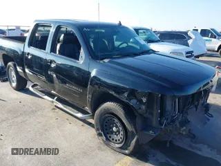 2011 Chevrolet Silverado 1500 LTZ with VIN 3GCPKTE38BG355851, listed as a IAAI auction lot 41535800 with 162,431 mi miles and . Bid and sale history available at DreamBid. Image 1.