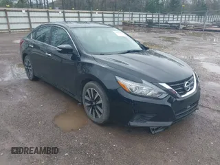 2018 Nissan Altima 2.5 SR with VIN 1N4AL3AP3JC191556, listed as a IAAI auction lot 41907978 with 83,016 mi miles. Bid and sale history available at carsss.com. Image 1.