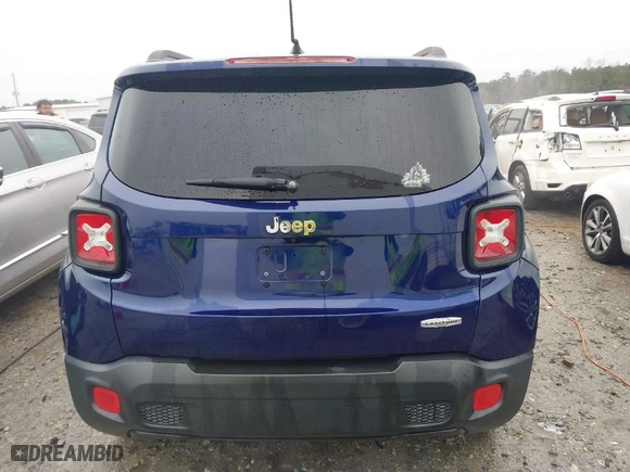 2016 Jeep Renegade Latitude with VIN ZACCJABTXGPE39685, listed as a IAAI auction lot 41564279 with 218,915 mi miles. Bid and sale history available at carsss.com. Image 16.