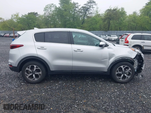 2021 Kia Sportage LX z VIN KNDPMCAC8M7915382, wystawiony jako IAAI lot #42265478 z przebiegiem 20 117 mil mil oraz . Historia ofert i sprzedaży dostępna na DreamBid. Obrazek 13.