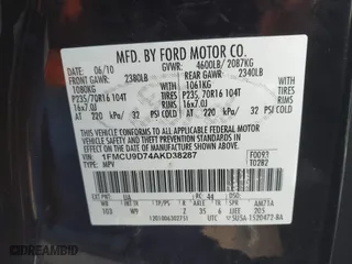 2010 Ford Escape XLT with VIN 1FMCU9D74AKD38287, listed as a IAAI auction lot 41688262 with 162,354 mi miles. Bid and sale history available at carsss.com. Image 9.
