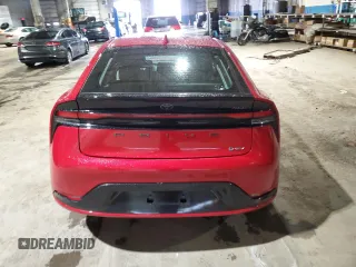 2024 Toyota Prius LE z VIN JTDADABU6R3021347, wystawiony jako Copart lot #51042095 z przebiegiem 1 460 mil mil oraz Szkoda całkowita • Salvage title. Historia ofert i sprzedaży dostępna na DreamBid. Obrazek 6.
