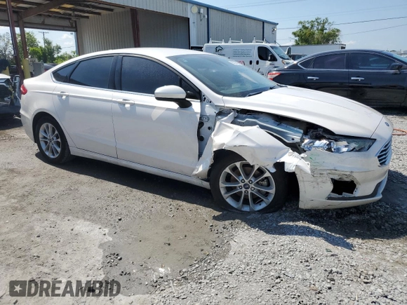 2020 Ford Fusion SE with VIN 3FA6P0HD8LR146847, listed as a Copart auction lot 56964405 with 63,657 mi miles and Non repairable. Bid and sale history available at DreamBid. Image 4.