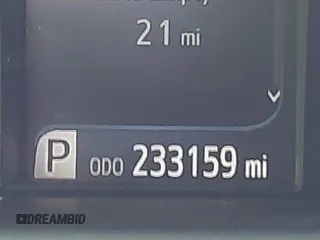 2015 Toyota Camry XLE with VIN 4T1BF1FK1FU055477, listed as a IAAI auction lot 42078518 with 233,159 mi miles and . Bid and sale history available at DreamBid. Image 15.