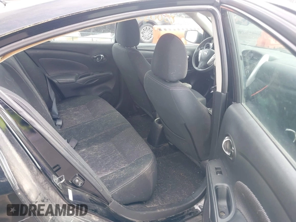 2018 Nissan Versa SV with VIN 3N1CN7AP5JL820567, listed as a IAAI auction lot 41850033 with 130,608 mi miles. Bid and sale history available at carsss.com. Image 8.