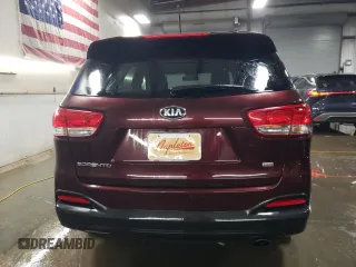 2017 Kia Sorento LX with VIN 5XYPGDA38HG262879, listed as a Copart auction lot 84635064 with 100,377 mi miles and Salvage Title. Bid and sale history available at carsss.com. Image 6.