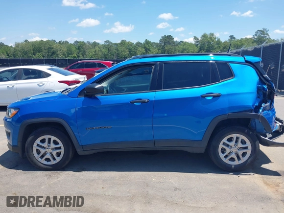 2018 Jeep Compass Sport с VIN 3C4NJCAB0JT338622, выставлен на аукционе IAAI как лот 42287302 с пробегом 99 554 миль миль и . История ставок и продаж доступна на DreamBid. Изображение 14.