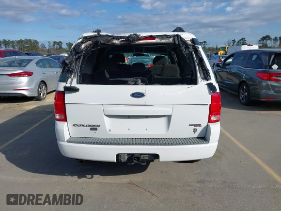 2005 Ford Explorer XLT z VIN 1FMZU63W25ZA20845, wystawiony jako IAAI lot #41790447 z przebiegiem 130 117 mil mil oraz . Historia ofert i sprzedaży dostępna na DreamBid. Obrazek 16.